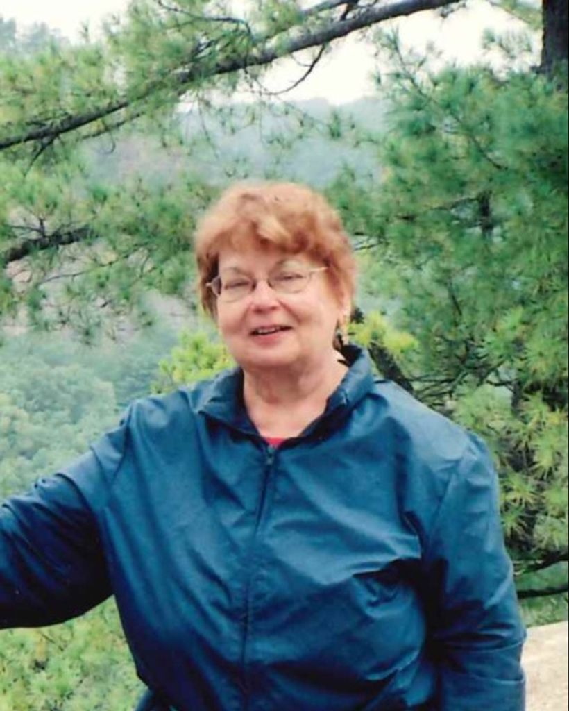 Mary E. Niemczyk
