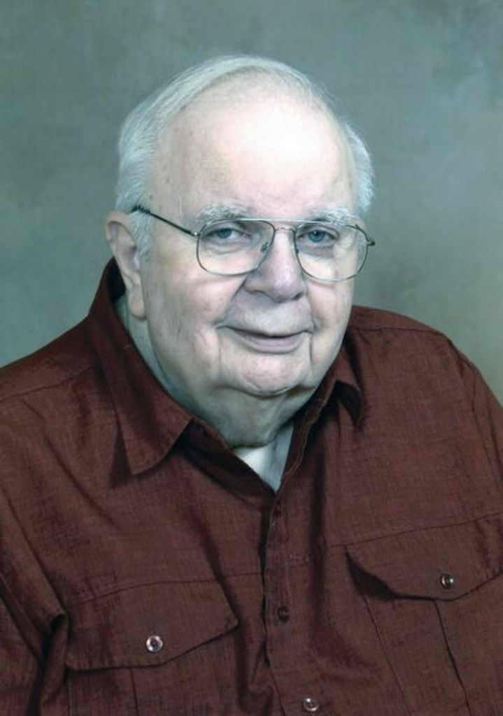 Leslie L. Bruess Profile Photo