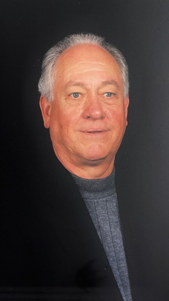Gerald Harwood Profile Photo
