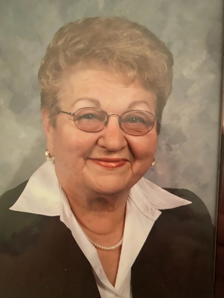 Lorraine C. (Lukaszewski)  Laszczynski