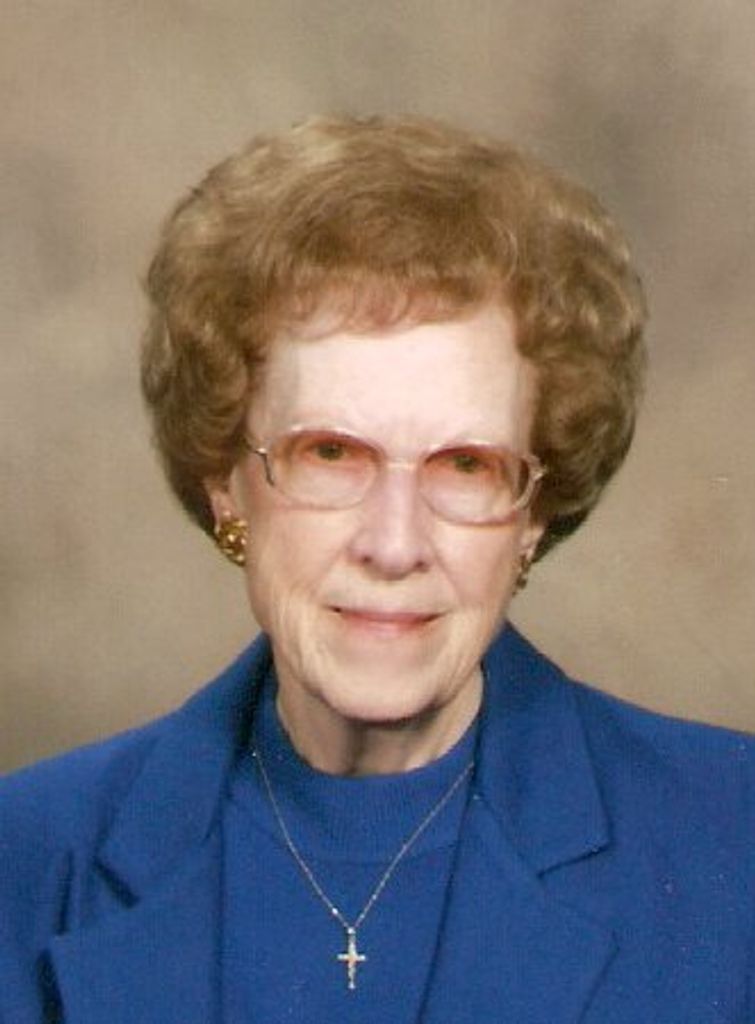 Naomi Viola Hartle