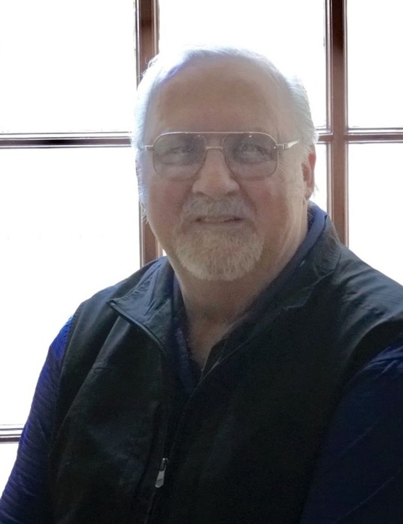Bertram Engel Profile Photo