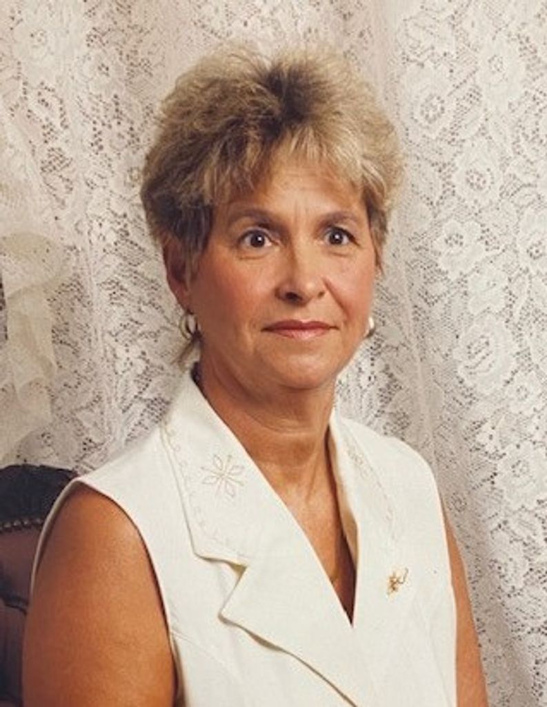 Edith  L. (Hutchinson)  King