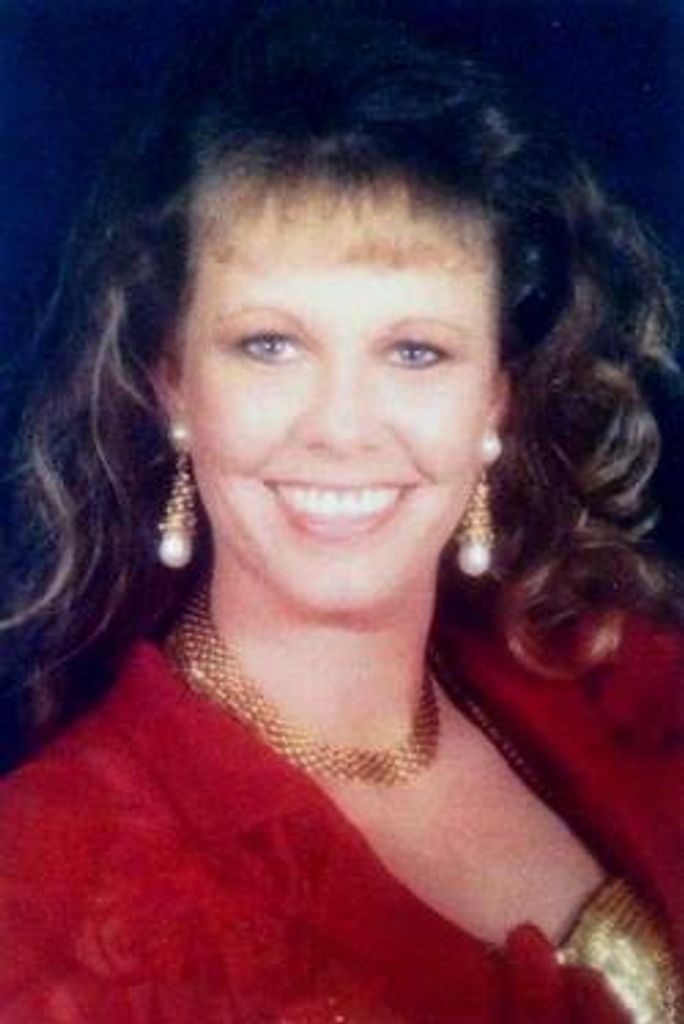Robbie Dawn Darden Profile Photo