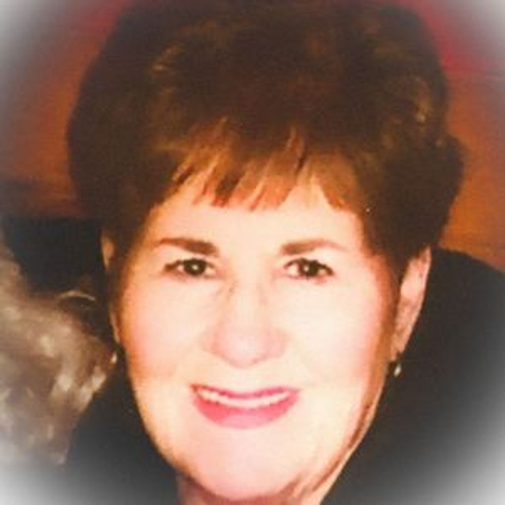 Elizabeth Noone Profile Photo