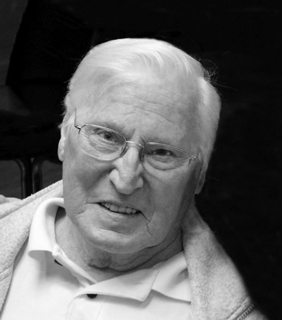 Hollie 'Red' Elivian Ewing