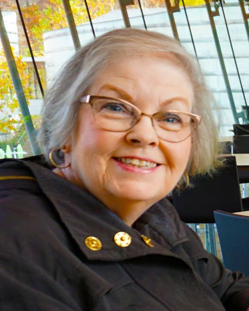Suzie Wright Profile Photo