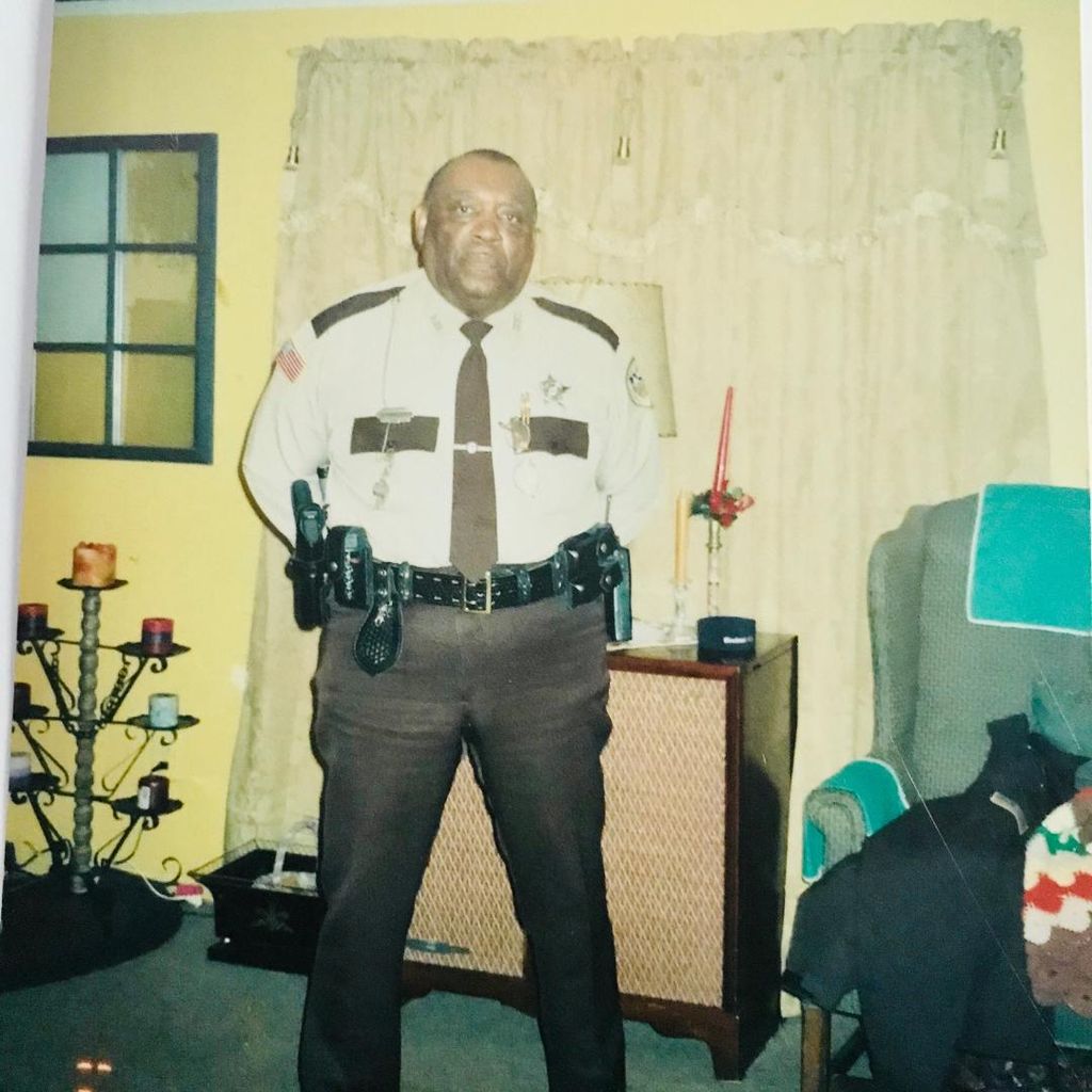 Mr. Luther Hunter Sr. Profile Photo