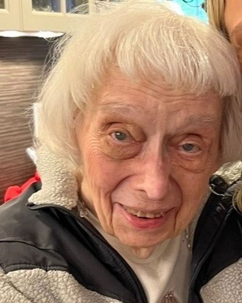 Phoebe J Naborowski Profile Photo