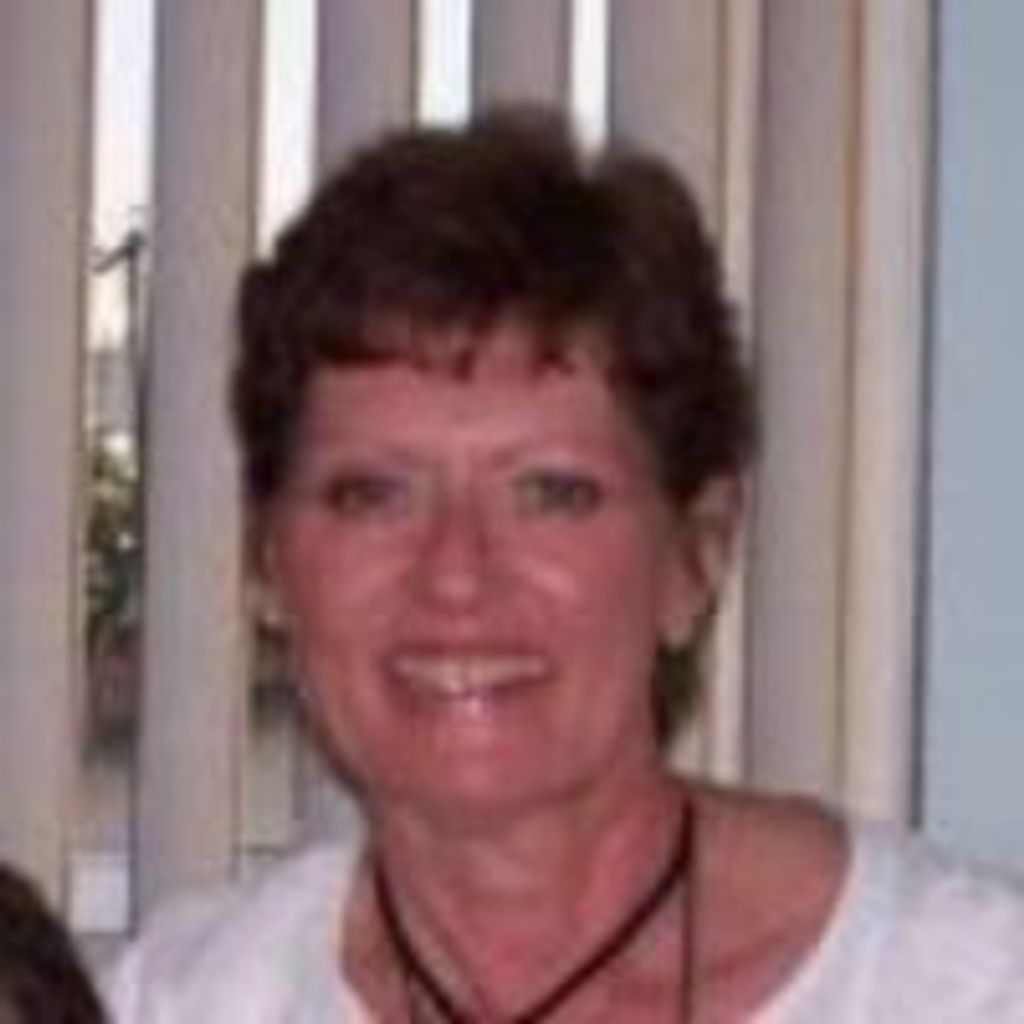 Kay Evelyn Helms