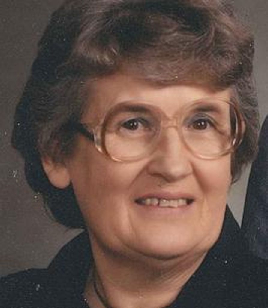 Catherine M Den Hartog (Oordt) Profile Photo