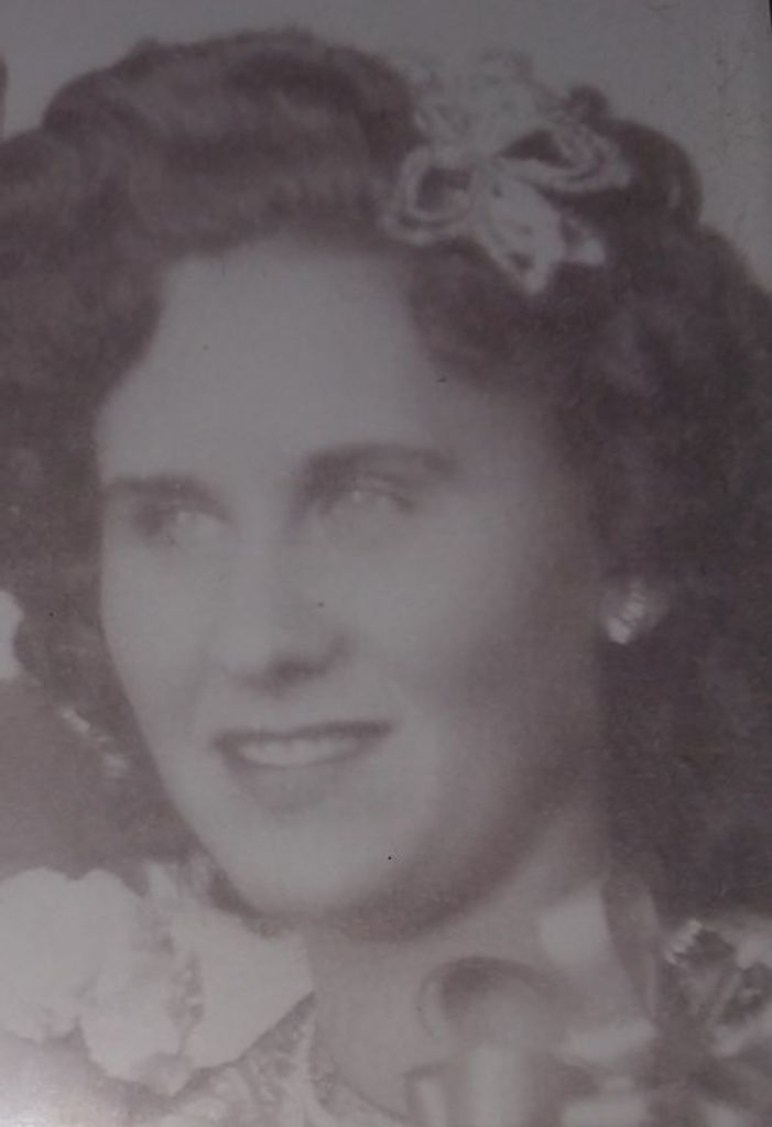 Ann Veit Profile Photo