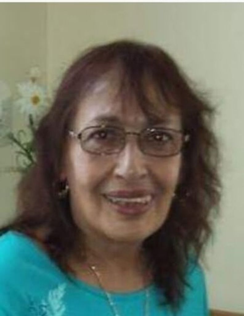 Luz "Lucy" M Matos-Holmgren Profile Photo