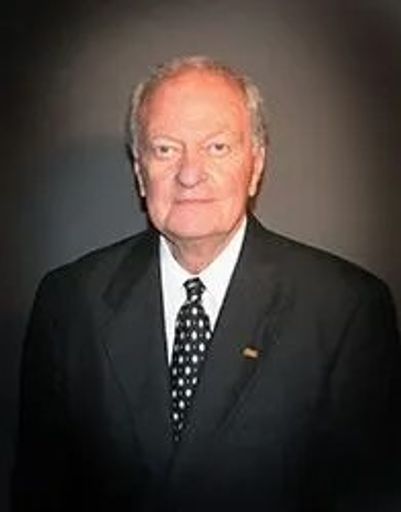 Larry E. Rodrick photo gallery thumbnail 1 of 1