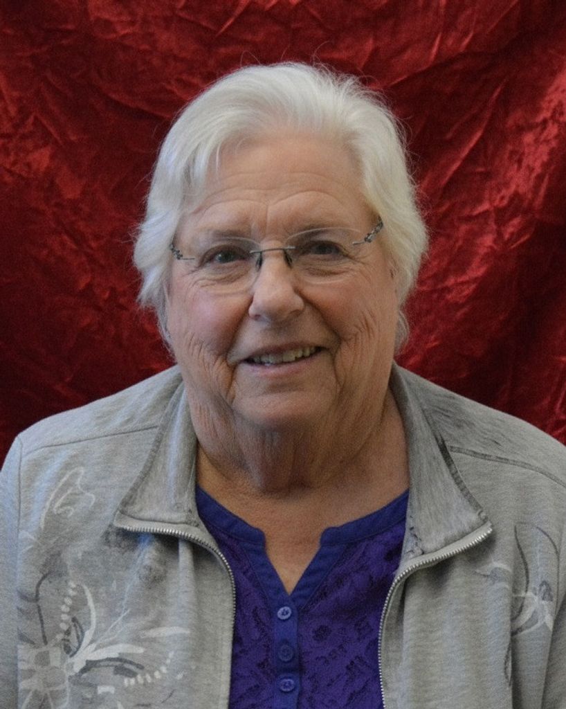 Genevieve Diederich Profile Photo