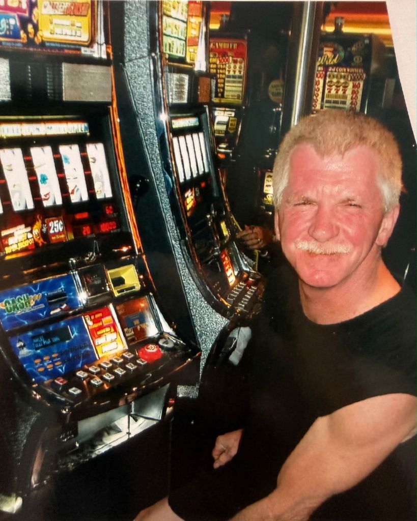 Charles Russell Getz Profile Photo