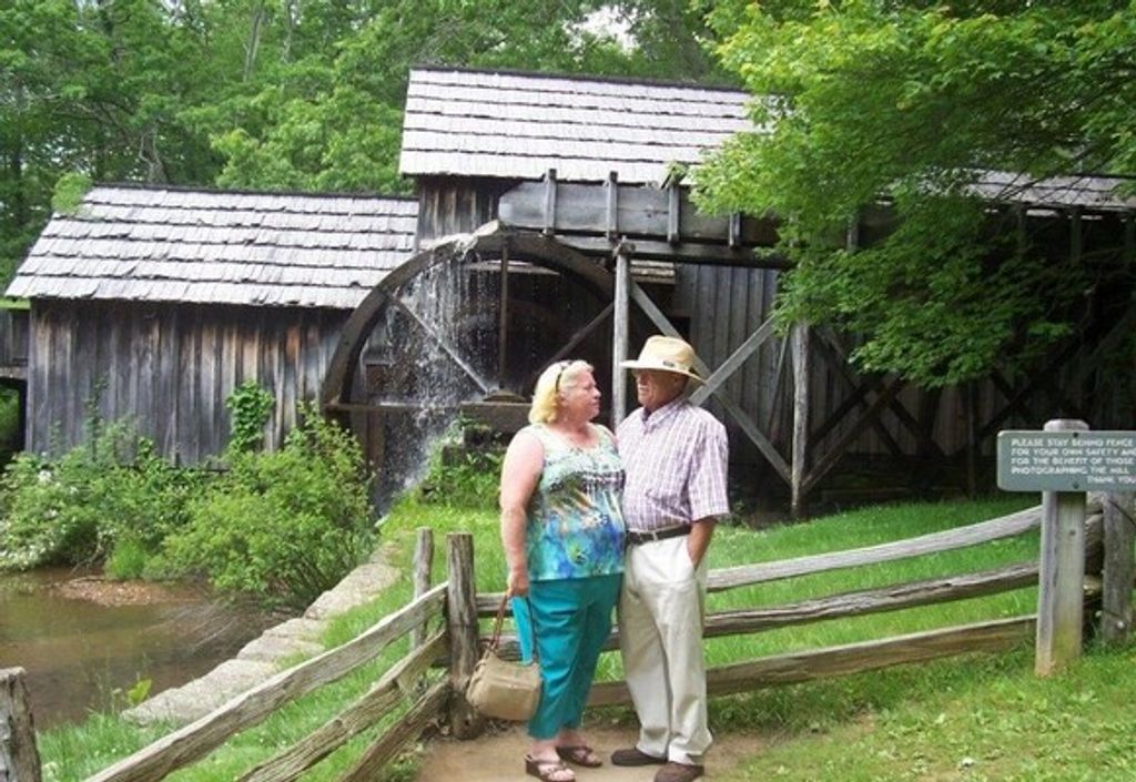 Carolyn Sue Fender Profile Photo