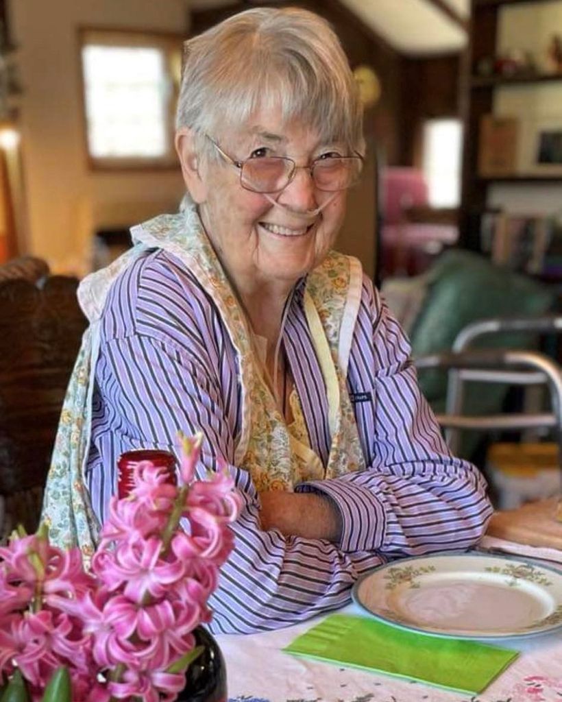 Helen E. Noble Profile Photo
