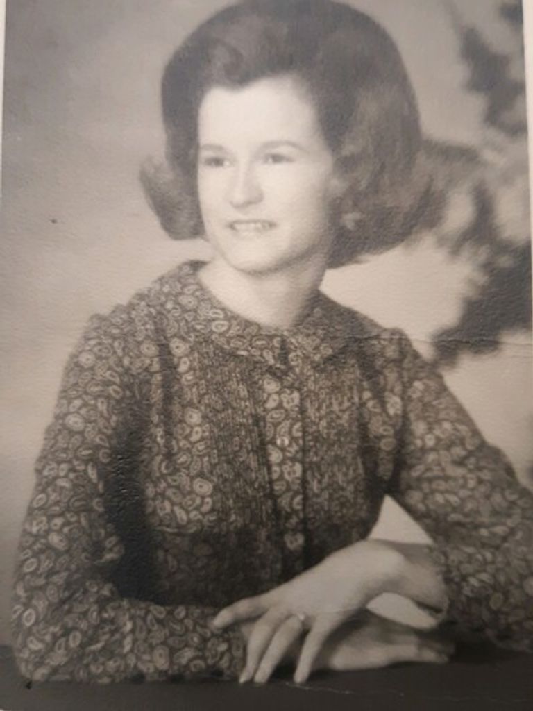 Lovie Miranda "Randy" Crews Profile Photo