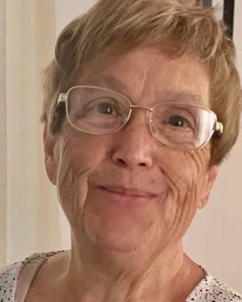 Lynn Diane Anderson Profile Photo