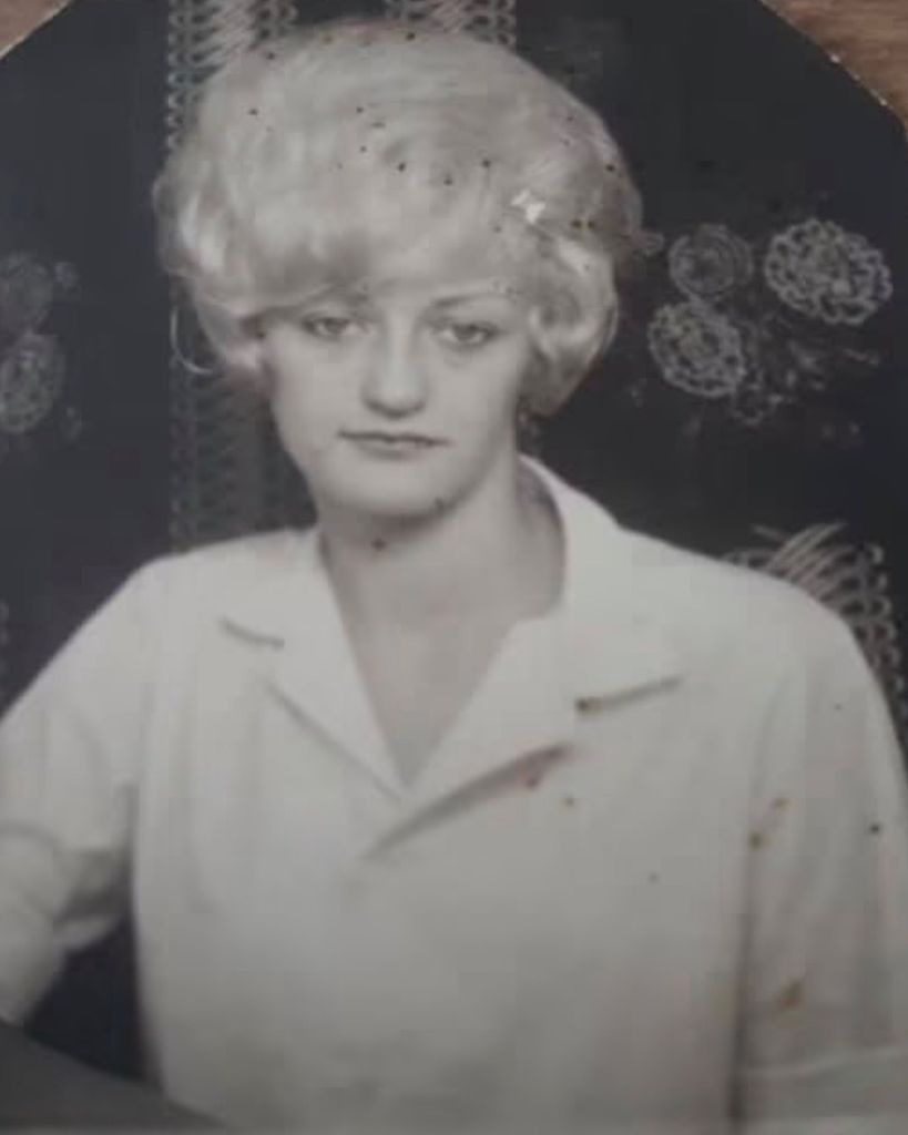Jo Anne Stapleton Profile Photo