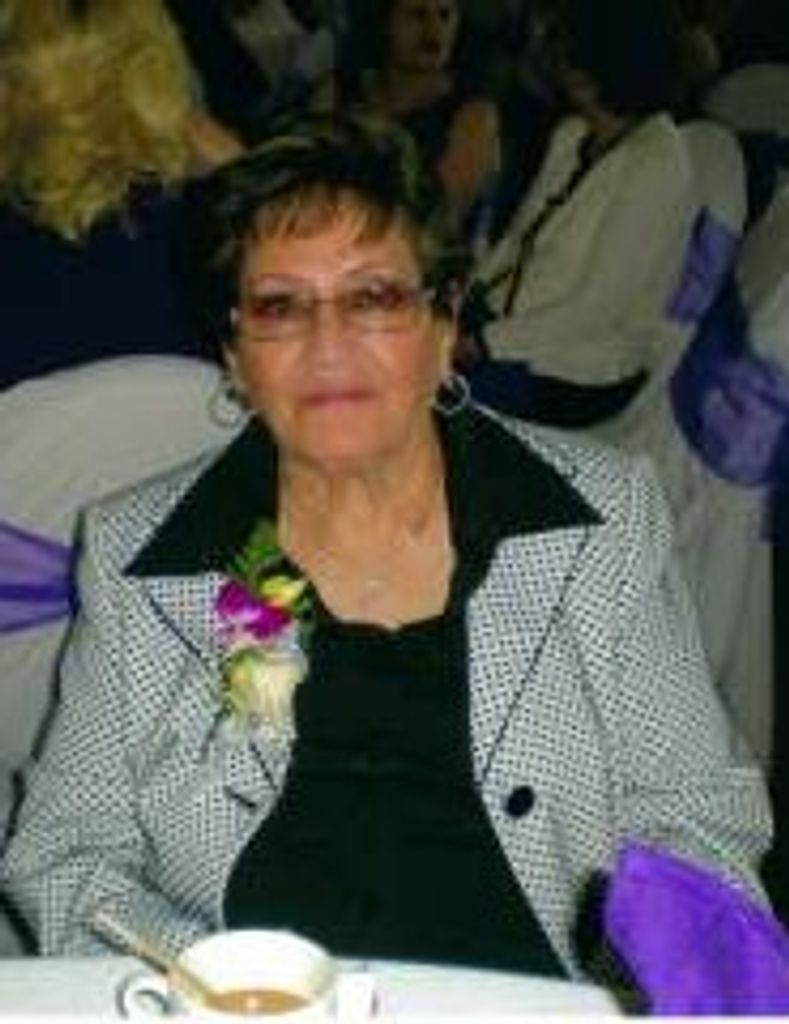 Esperanza Villalobos