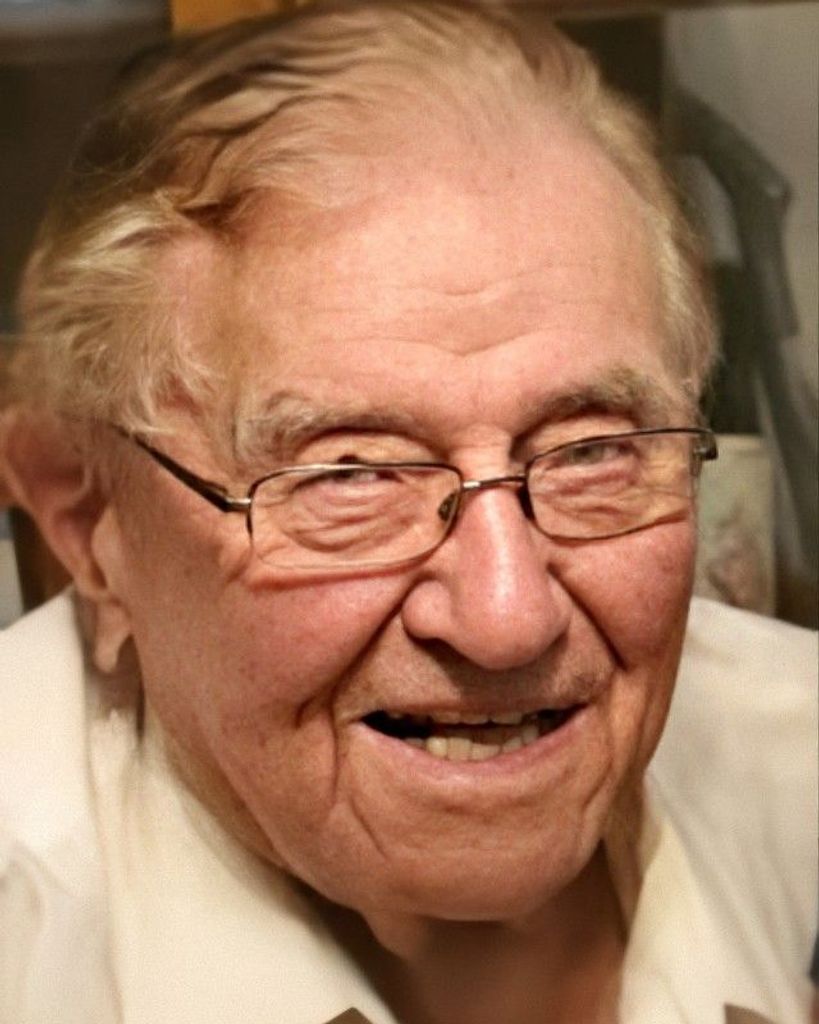 Walter H Reinholdt