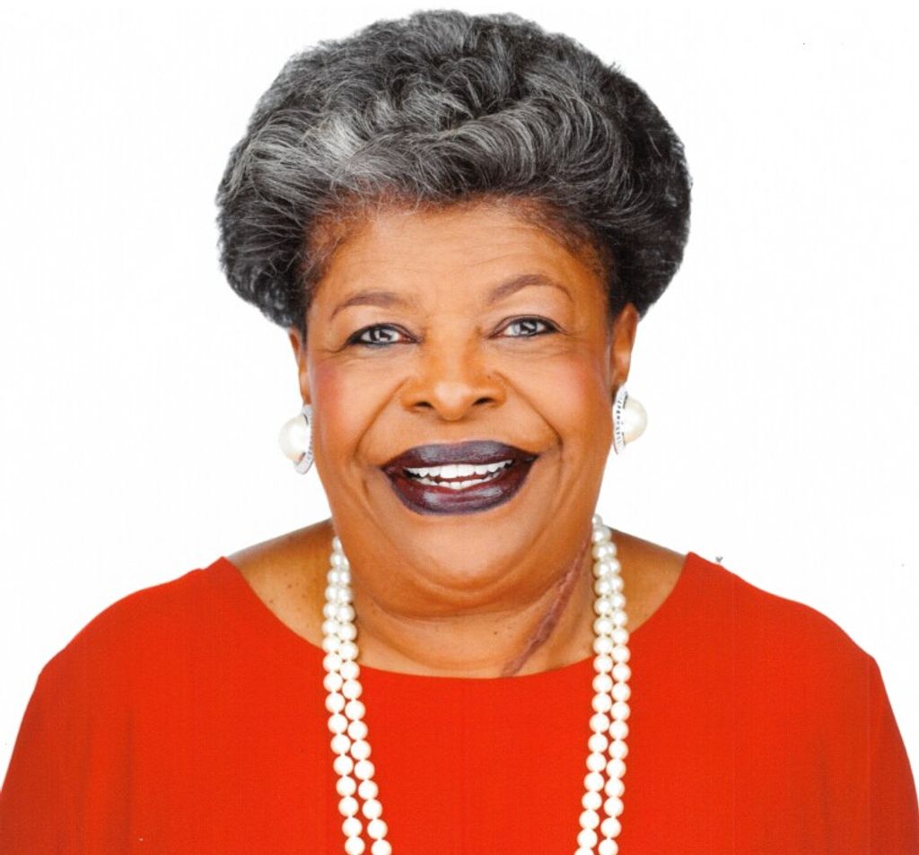 Julia Gayles Profile Photo