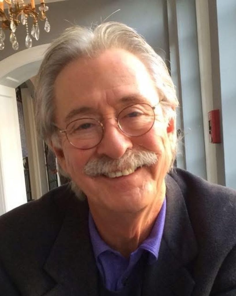Neil S. Davis Profile Photo