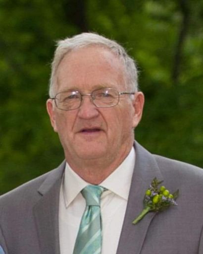 David Harvey Mills, Dvm Profile Photo