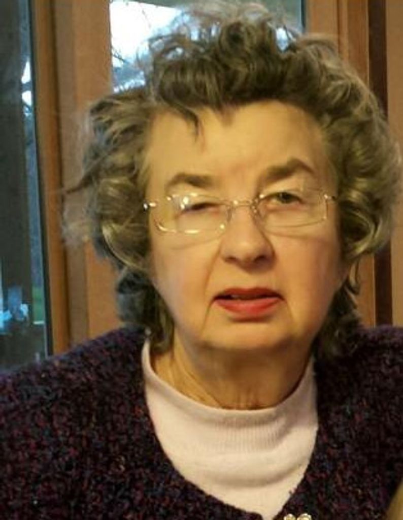 Beverly "Jeanie" Brickzin