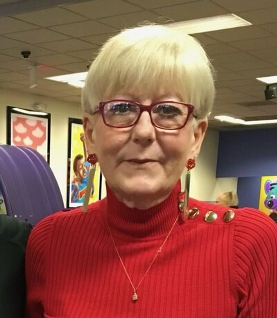 Pamela Dickey Profile Photo