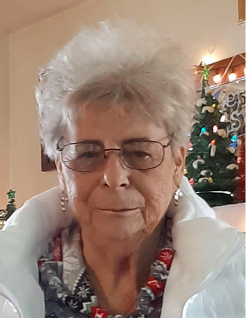 Carolyn Rose (Billings) Petitt Profile Photo