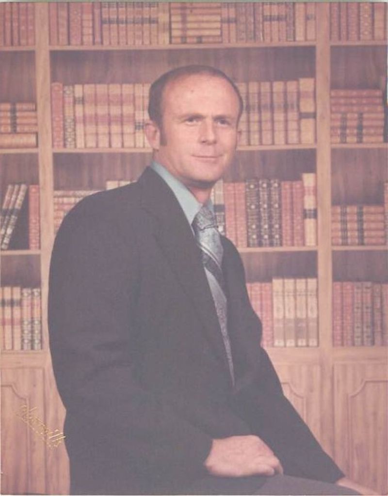 Earnest Cade Hendrix, Jr.