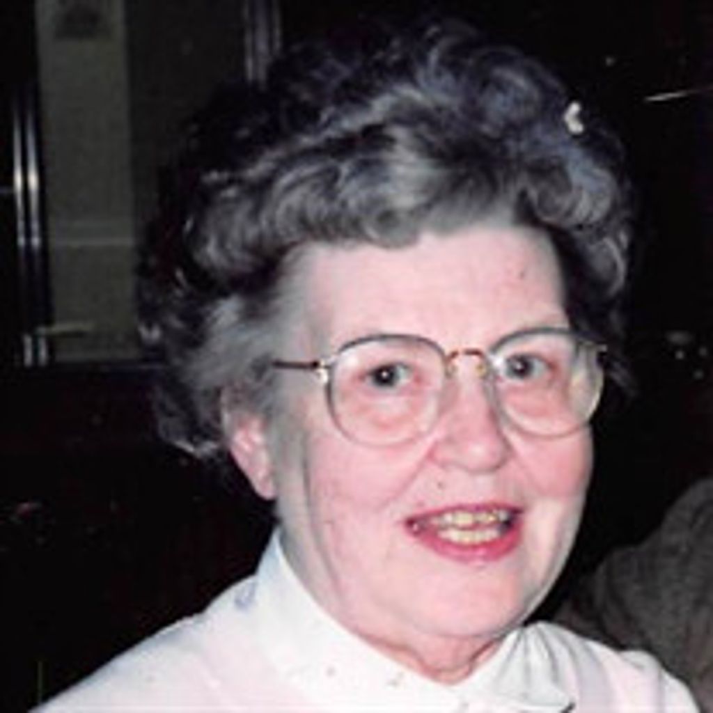 Lois M Gulleckson