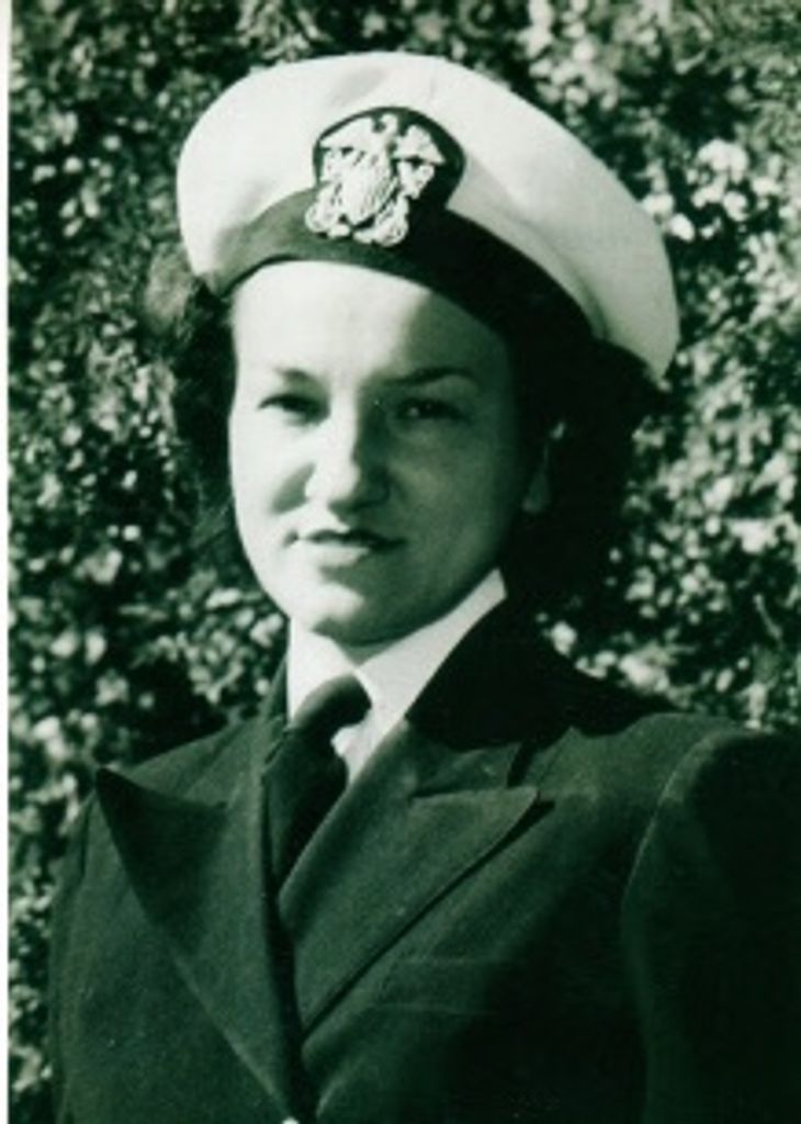 Elizabeth Santeiu