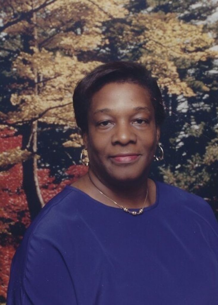 Vernice Carolina Lesane