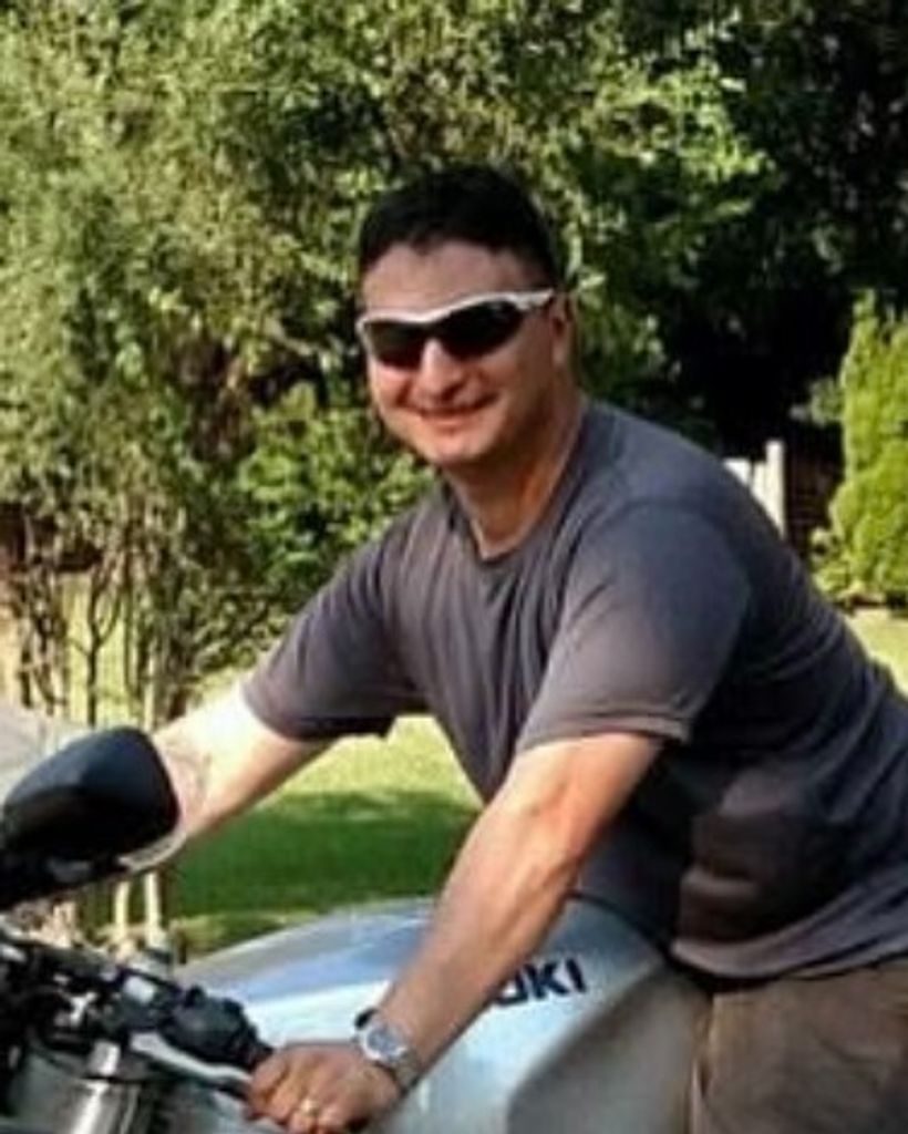 Carlos Ramiro Zamora Profile Photo