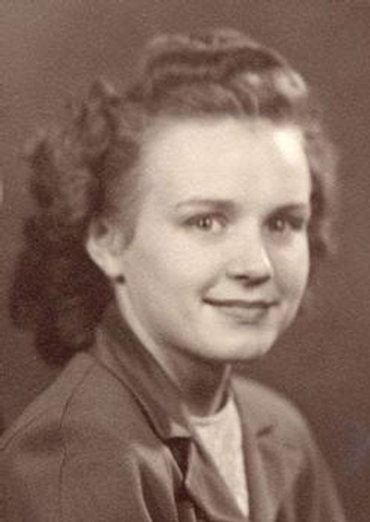 Mary Ann Magneson Profile Photo