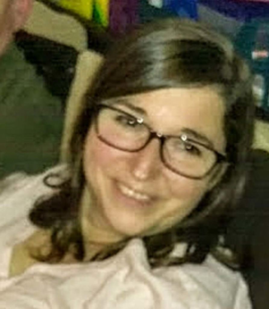 Lori Curbow Profile Photo