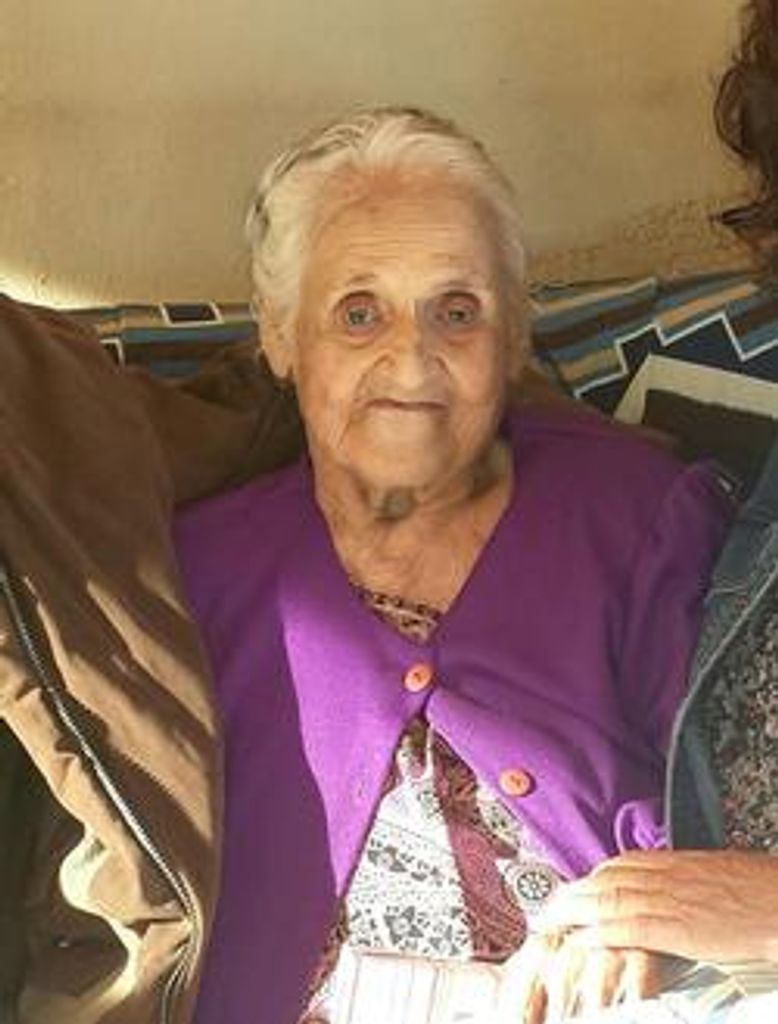 Consuelo Garcia Cruz