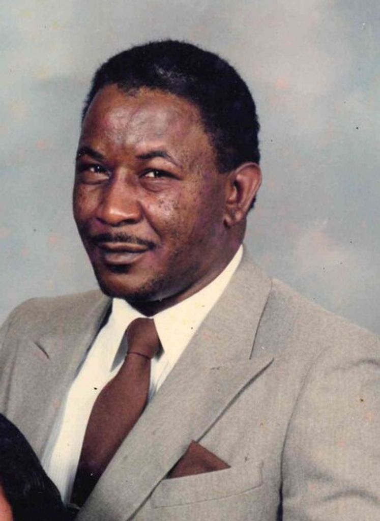 Lindwood Mcneill Profile Photo