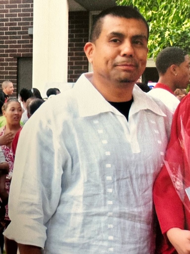 Jorge Luis Santibanez Profile Photo