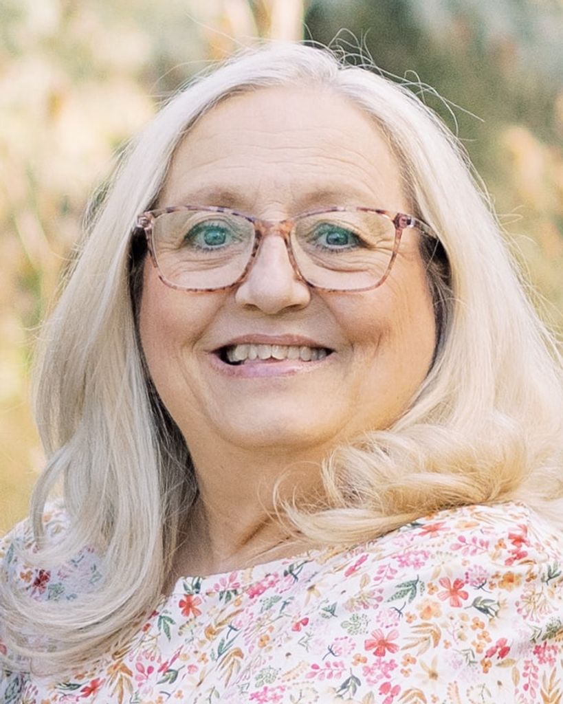 Eda Carol Hill Profile Photo