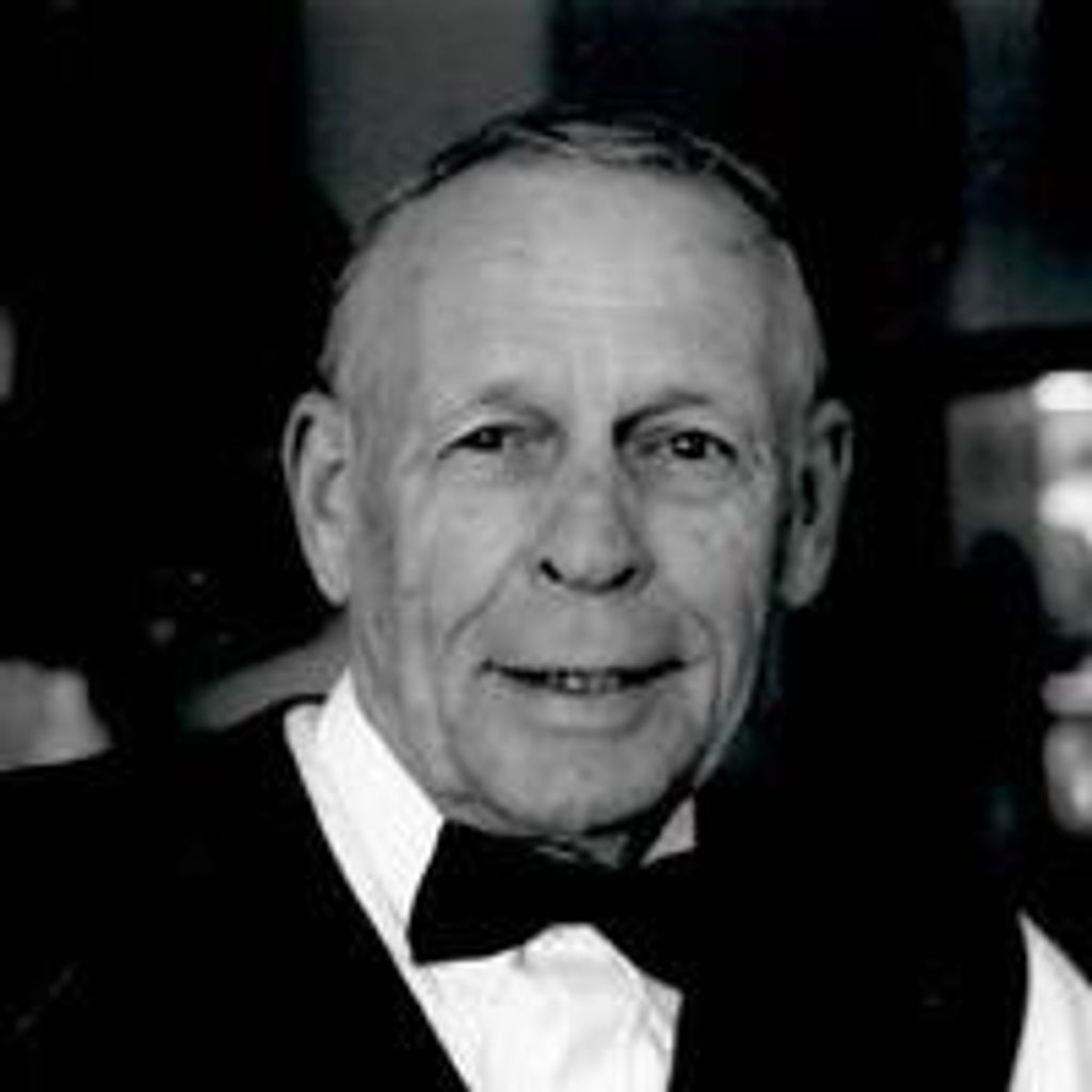 Robert J. Gordon