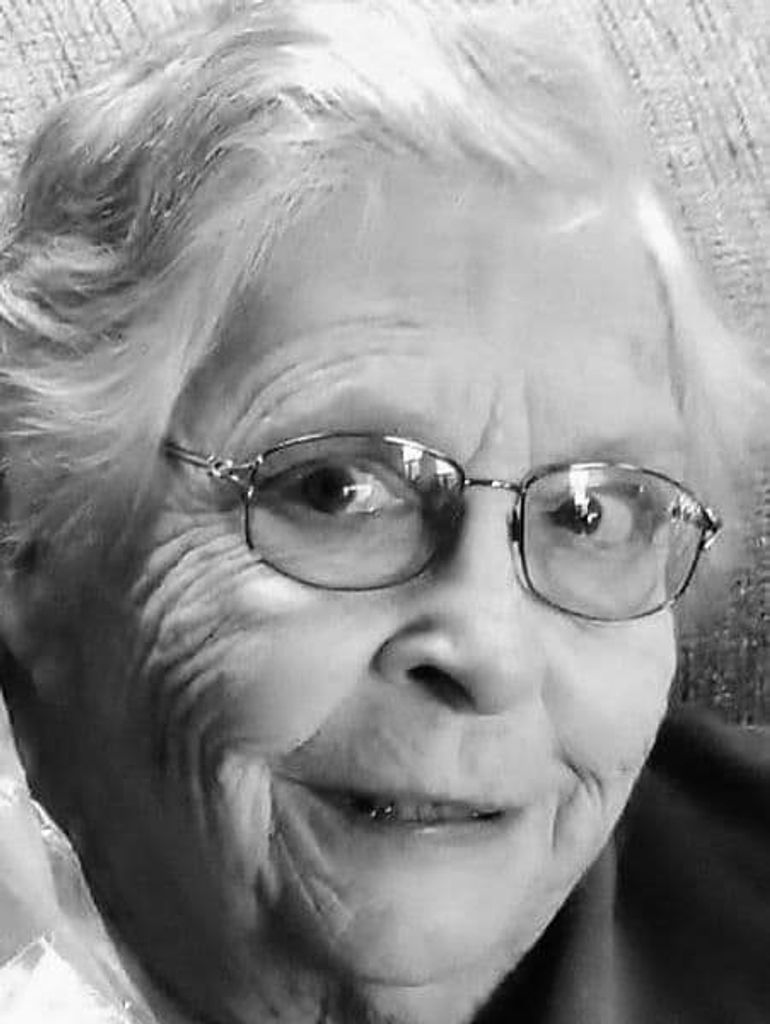 Marilyn "Sue" (Wells)  Atkison