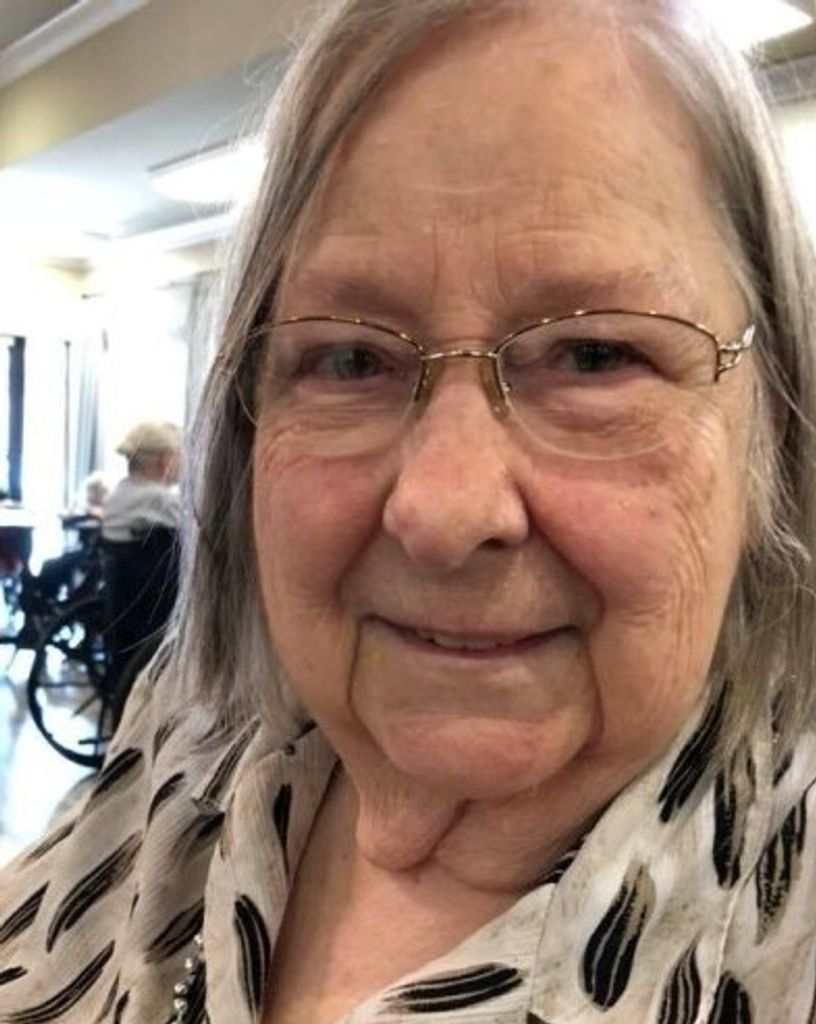 Lorraine Moore