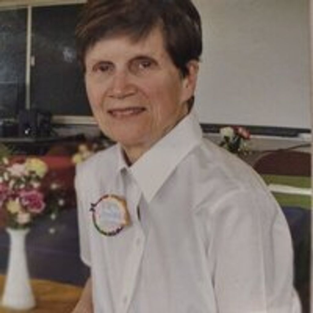 Carolyn J Armitage Profile Photo