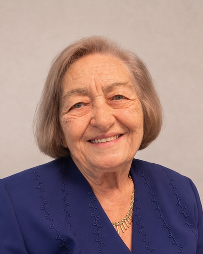 Helen Nixon Profile Photo