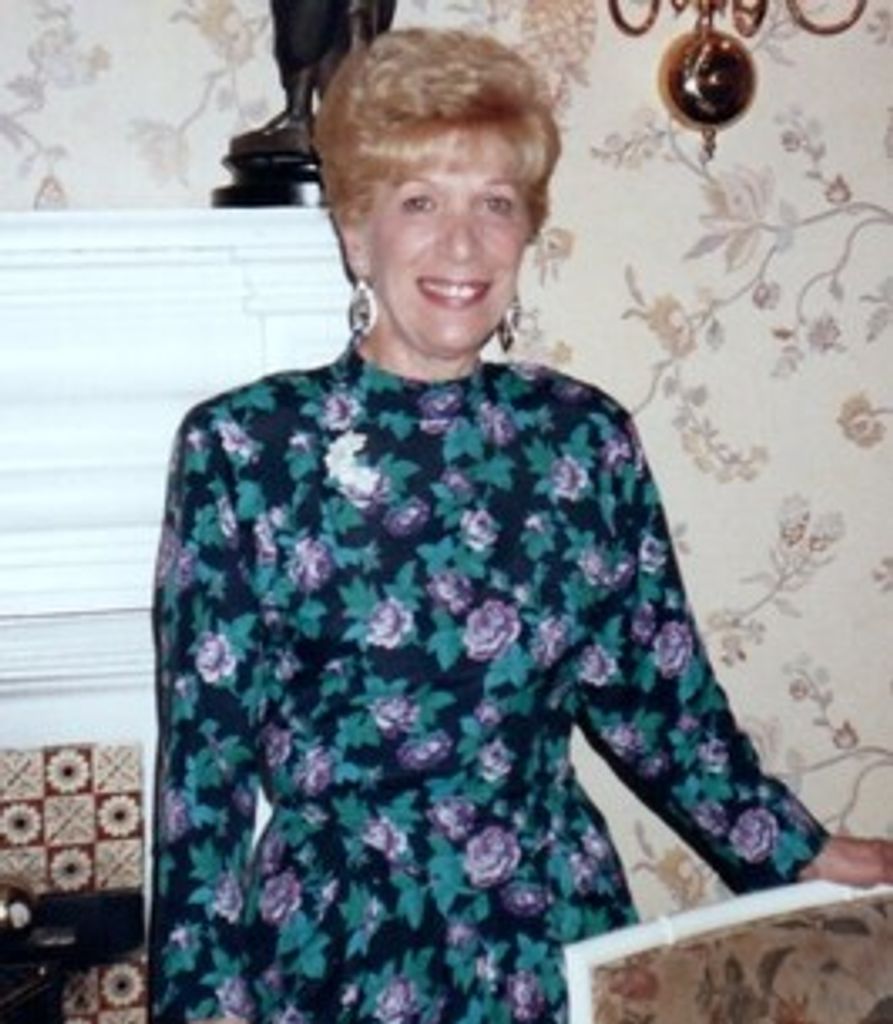 Dorothy Dello Buono
